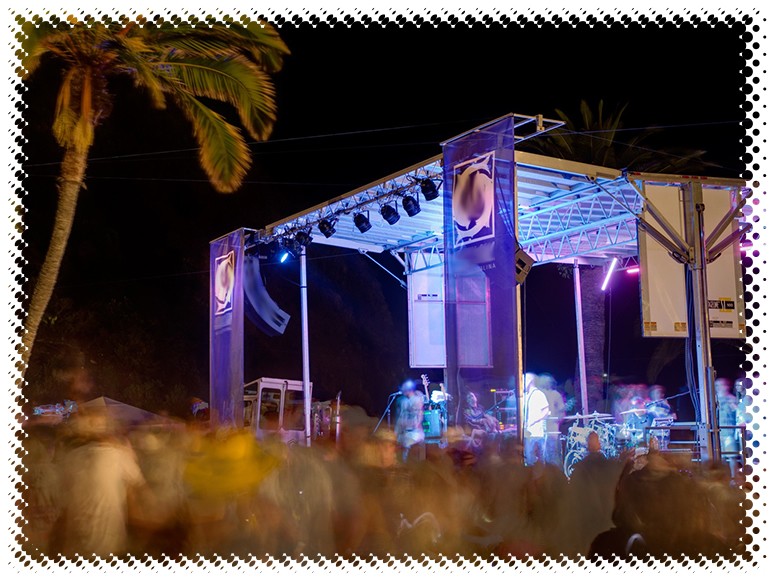 Mobile Stage Image 11